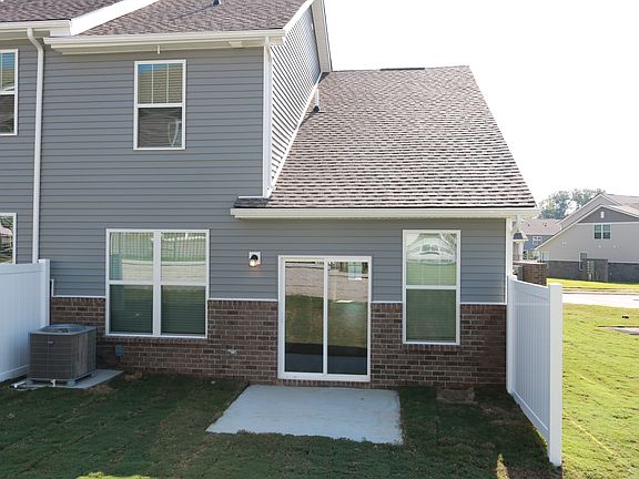 3rd image of 1745 Manuka Ln