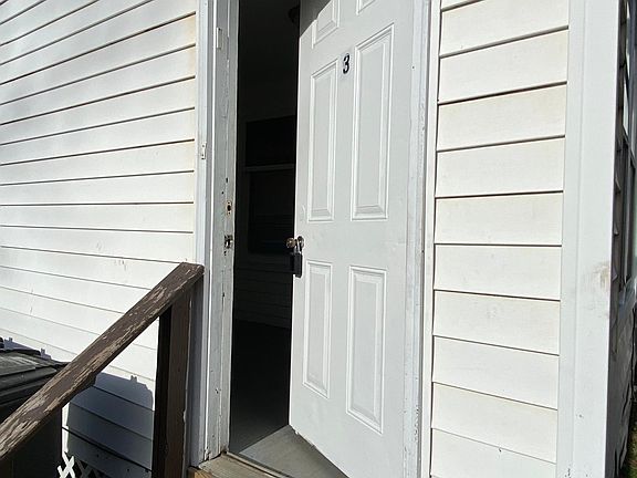 5th image of 6322 Fleet Ave Unit 2