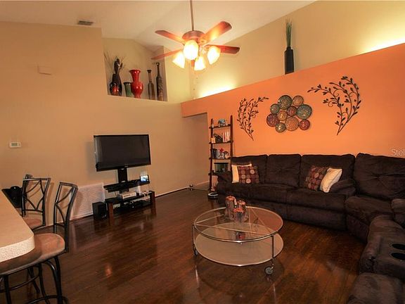 2nd image of 4004 Caban Ct