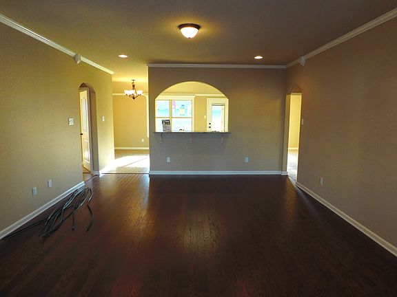 4th image of 5717 Little Elm Ln