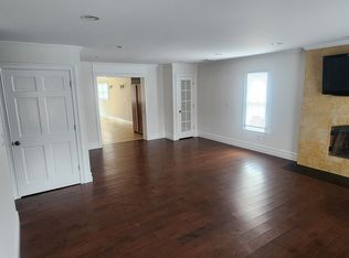 1524 Express Dr S FLOOR 1, Brentwood, NY 11717
