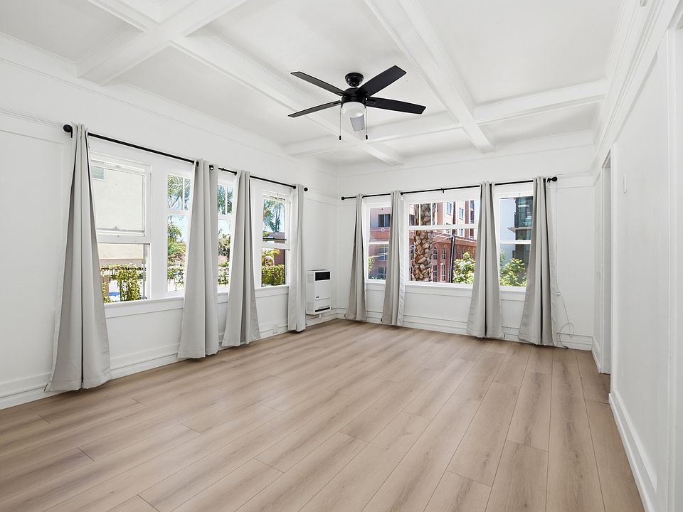 1st image of 3105 5th Ave #16