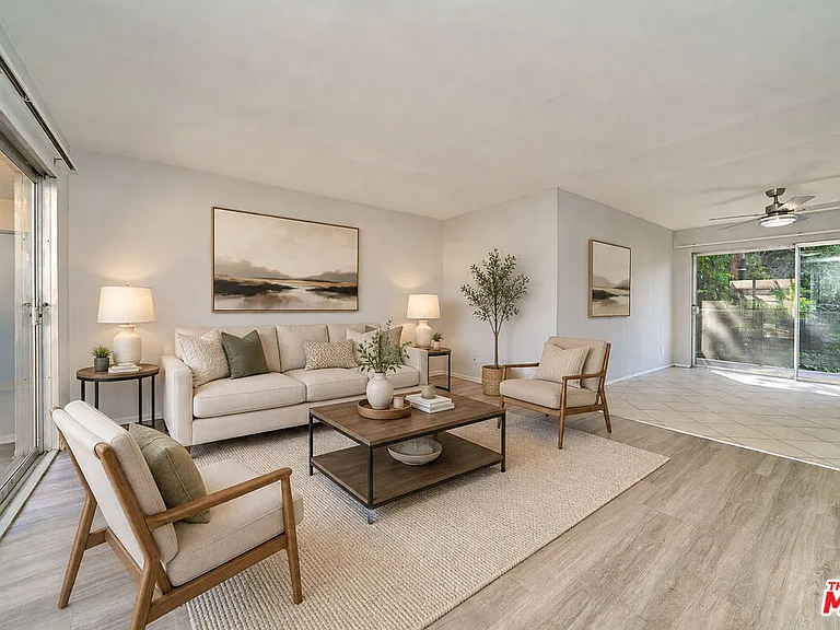 835 S Norton Ave #15 — Photo 1