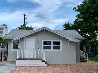 821 SW 29th Ct APT 3, Miami, FL 33135