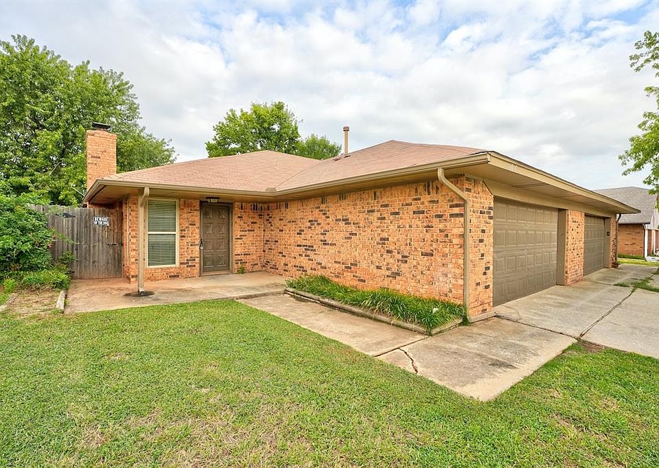 1st image of 1015 Summerton Pl