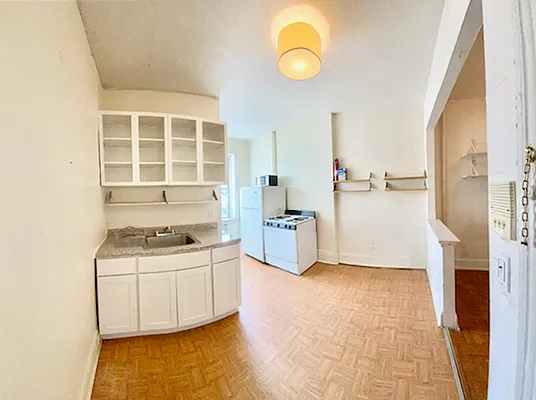 Rented by EastMount Realty LLC | media 1