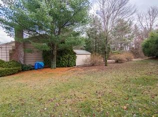 7 Everett Ln, Foxboro, MA 02035