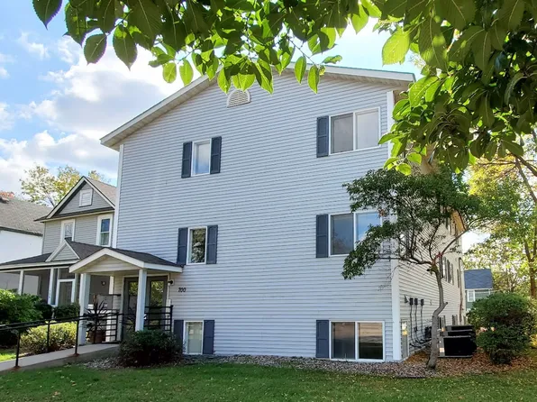 700 8th St SE, 700 8th St SE APT 3, Minneapolis, MN 55414
