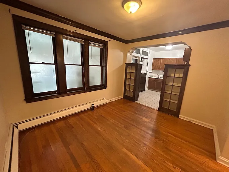 4515 Wolcott — Photo 4