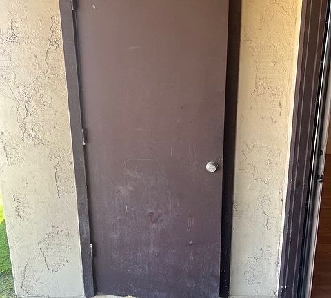 3rd image of 4327 E Beck Ln #1B