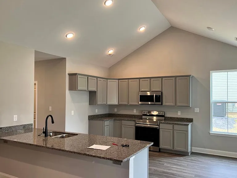 348 Harper Village Way — Photo 3
