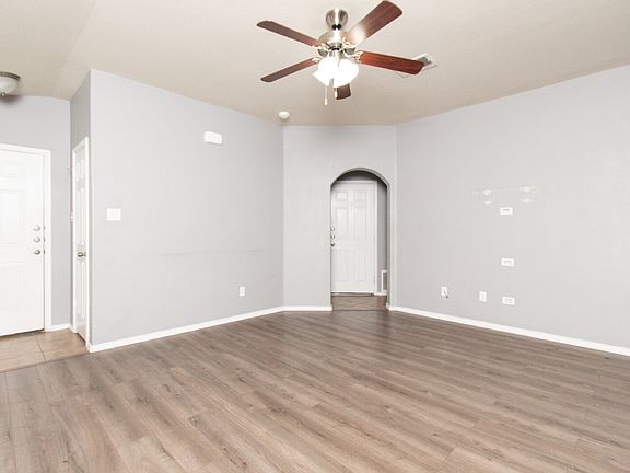 3rd image of 9516 Fratelli Ct