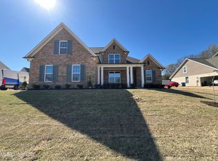 6787 W Sunrise Loop W, Olive Branch, MS 38654