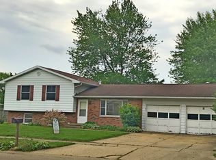 1120 Linda Dr, Princeton, IL 61356