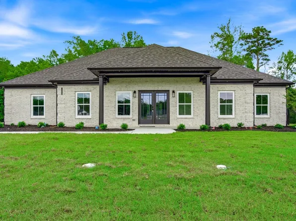 100 Thicket Ct, Little River, SC 29566