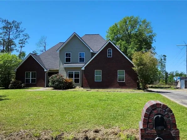 2643 Judie St, Sulphur, LA 70663