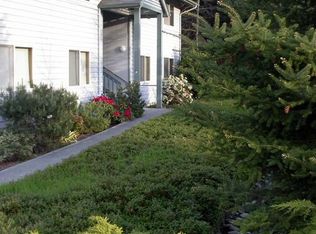 17522 96th Pl SW UNIT 1D, Vashon, WA 98070