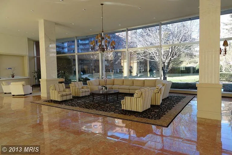 Building Lobby