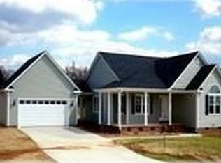 5354 Longspur Rd, Snow Camp, NC 27349