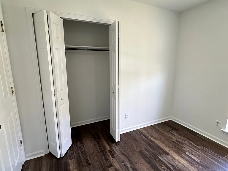 118 Cambridge Dr — Photo 9