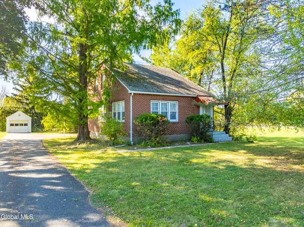 512 3rd Ave Extension, Rensselaer, NY 12144