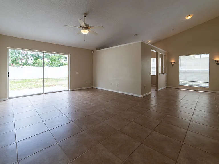 8345 Fort Thomas Way — Photo 25