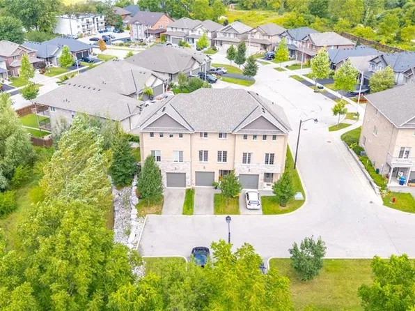 30 Balmoral St #2, Brant, ON N3L 0C8