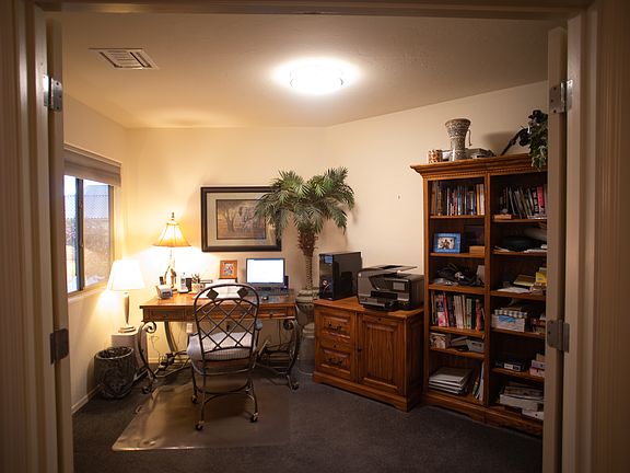 5th image of 8013 W Sunfire Dr