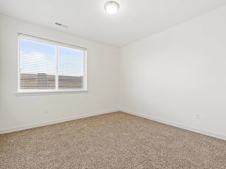 Columbia River Walk Apartments — Photo 139