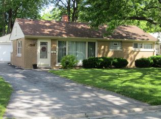 4952 Spring Rd, Oak Lawn, IL 60453