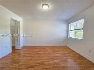 15650 15650th Ln #502 — Photo 6