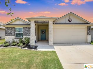 110 Rochester Ln, Hutto, TX 78634