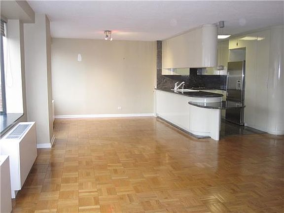 3rd image of 1437 3rd Ave APT 11A