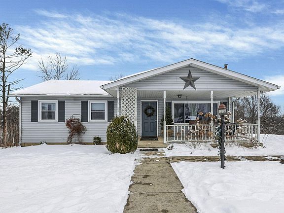 3rd image of 1725 W Point Rd SE