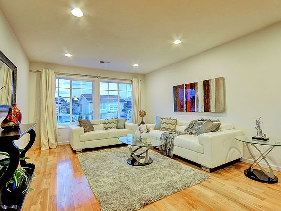 2nd image of 84 Marbly Ave