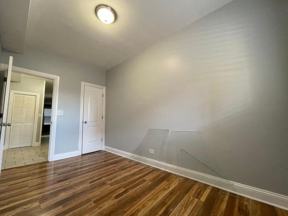5th image of 5846 S Calumet Ave #1S