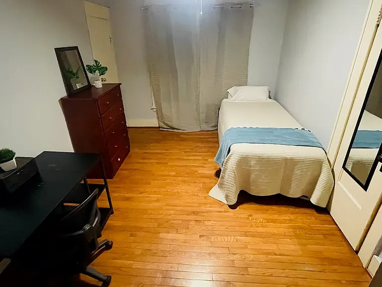 916 Ackerman Ave #1 — Photo 8