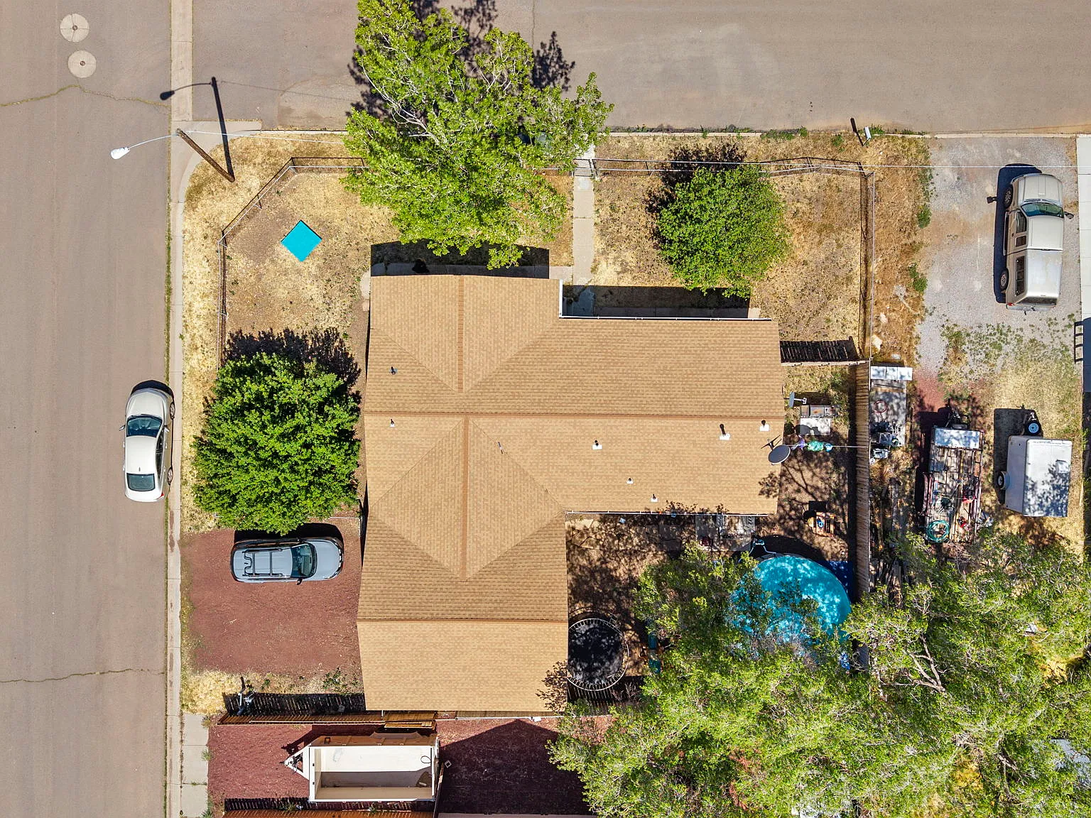 3 bed, 1254 sqft, $2,200 — Photo 4