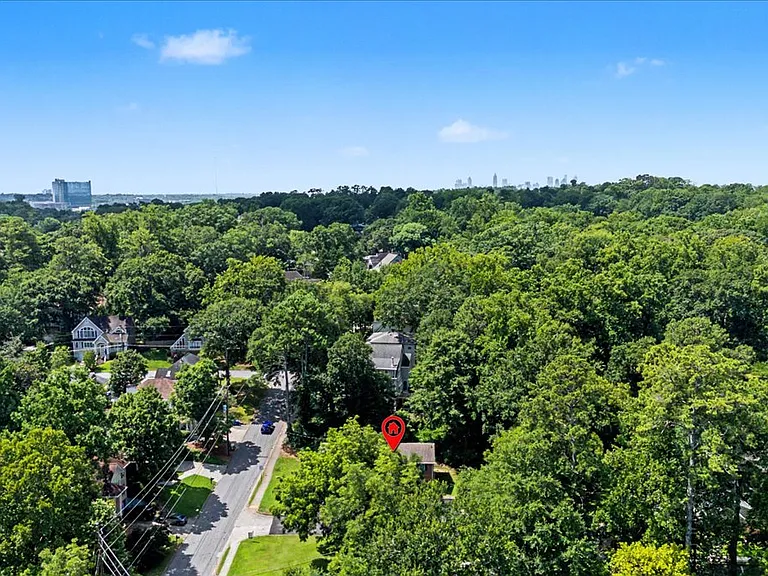 2430 Coosawattee Dr NE #B — Photo 30