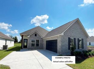 206 Grimmon Rd, Youngsville, LA 70592