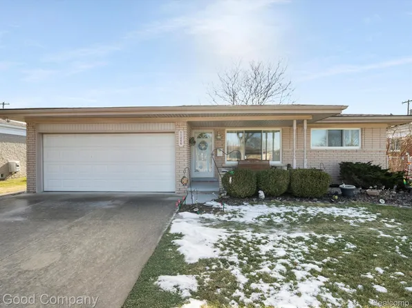 11266 Glenis Dr, Sterling Heights, MI 48312