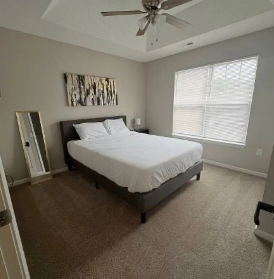 1000 Smugglers Ct — Photo 1
