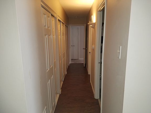 5th image of 8740 Santa Bella Dr APT B