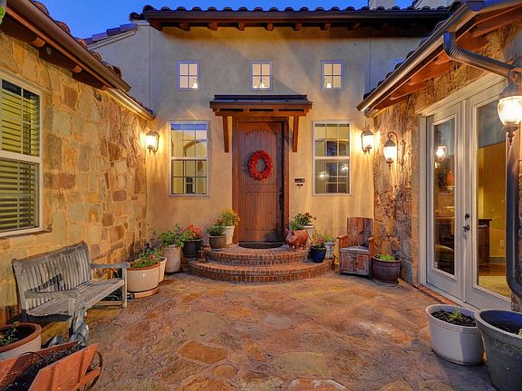 4th image of 106 Oak Meadow Trl