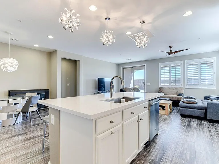 12701 W Caraveo Pl — Photo 3