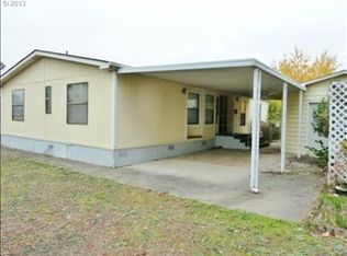318 Columbia Loop Rd, Roseburg, OR 97471
