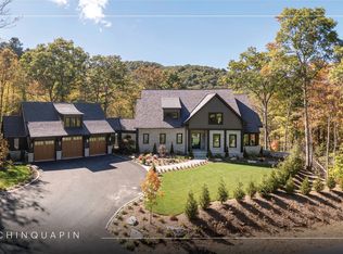 593 Roaming Rd, Glenville, NC 28736
