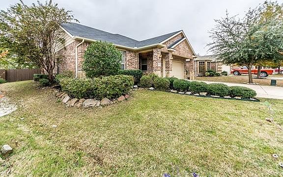 2nd image of 5205 Beacon Ln