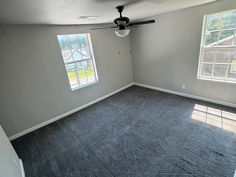 514 N Ash Ave #1/2 — Photo 7