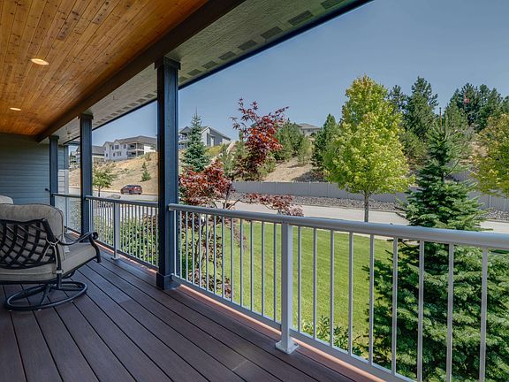 4th image of 10505 N Skyline Dr